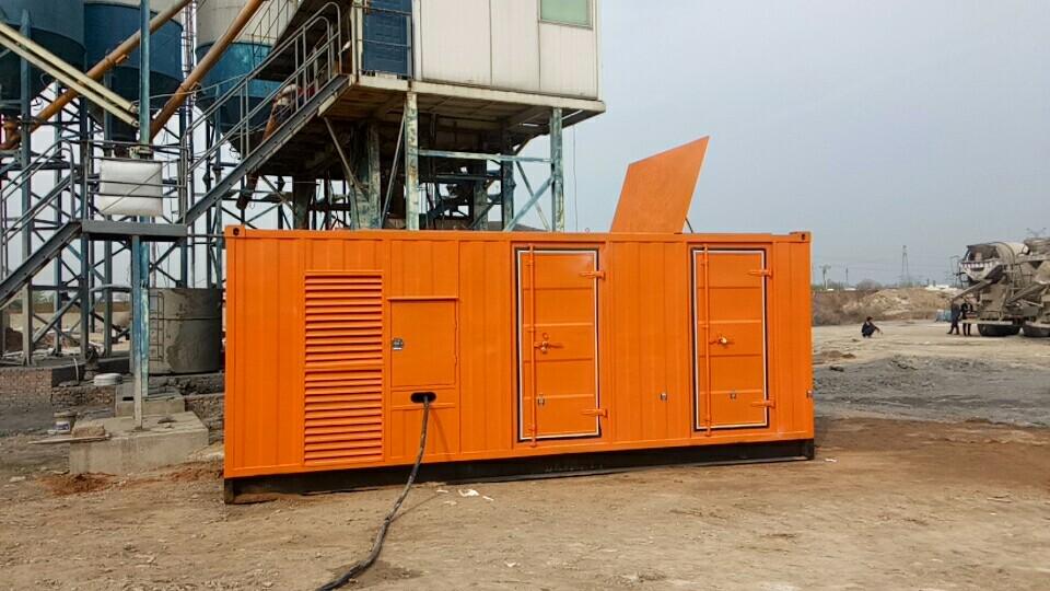 登封出租发电机-在寒冷地区使用康明斯柴油发电机时要注意哪些问题