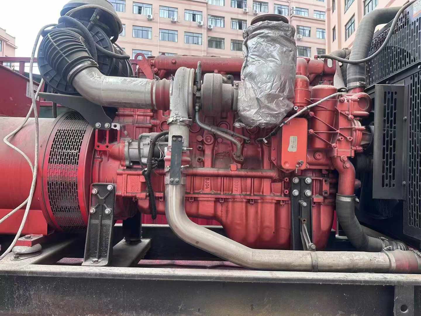登封如何选择适合 600kW 柴油发电机组的过载保护器？