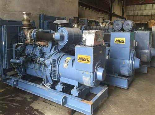 登封发电机组带负载降电压是什么原因照成的？