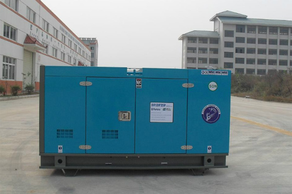 登封发电机租赁如何正确安装空气滤清器？