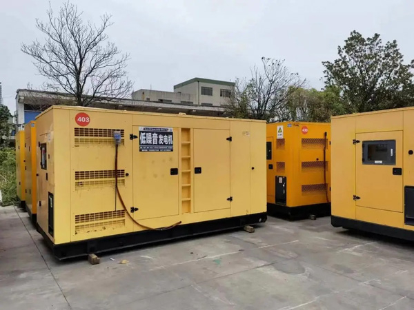 登封如何检查柴油发电机的空气滤清器是否需要更换？